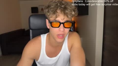 Snapshot of lukedesirable chatting on June 30, 2026, 8:21 pm lukedesirable online show from June 30, 2026, 8:21 pm