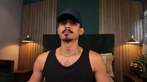 Luke Taylor online show from November 6, 2025, 11:44 am