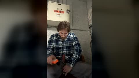 lukekibbe27 online show from January 11, 2026, 12:15 am