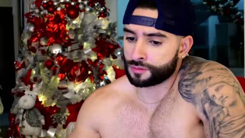 Lukhas f4f online show from December 3, 2024, 3:09 am