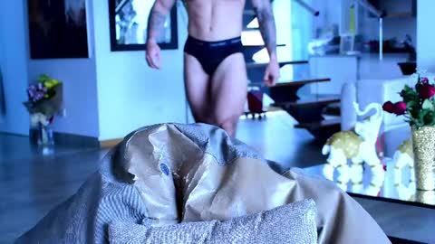 Lukhas f4f online show from March 9, 2025, 4:33 pm