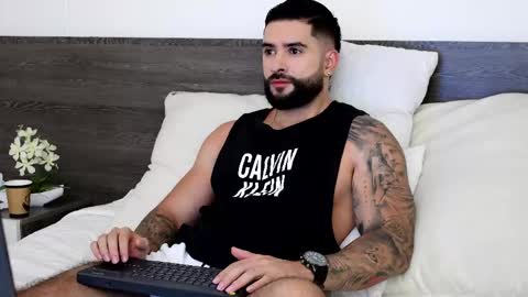 Lukhas f4f online show from October 6, 2025, 12:30 am