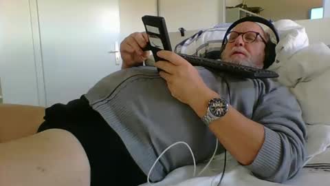 Snapshot of luley58 chatting on February 1, 2025, 9:54 am luley58 online show from February 1, 2025, 9:54 am