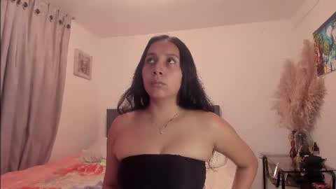 lulu10541697 online show from June 12, 2026, 1:15 am