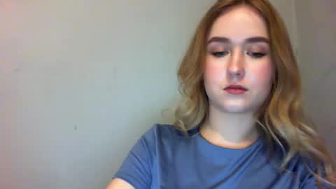 Snapshot of lulu_baby1 chatting on February 3, 2025, 10:00 pm Lulu Baby18 online show from February 3, 2025, 10:00 pm