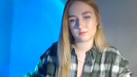 Snapshot of lulu_baby1 chatting on February 25, 2025, 4:21 pm Lulu Baby18 online show from February 25, 2025, 4:21 pm