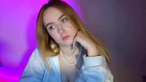 Snapshot of lulu_baby1 chatting on February 27, 2025, 7:47 pm Lulu Baby18 online show from February 27, 2025, 7:47 pm