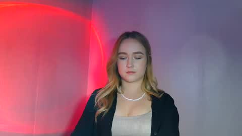 Snapshot of lulu_baby1 chatting on March 1, 2025, 2:23 pm Lulu Baby18 online show from March 1, 2025, 2:23 pm