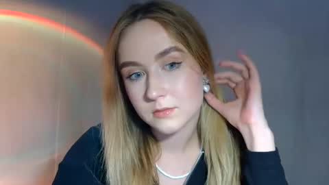 Snapshot of lulu_baby1 chatting on March 6, 2025, 7:54 pm Lulu Baby18 online show from March 6, 2025, 7:54 pm