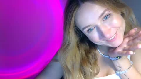 Snapshot of lulu_baby1 chatting on September 8, 2025, 7:35 pm Lulu Baby18 online show from September 8, 2025, 7:35 pm