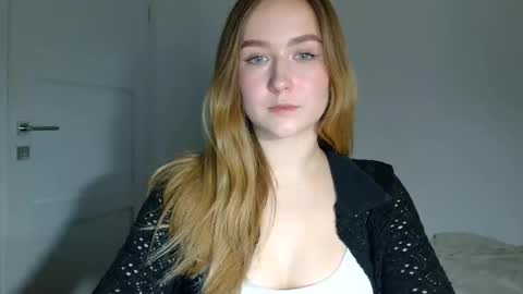 Lulu Baby18 online show from February 7, 2026, 5:49 pm