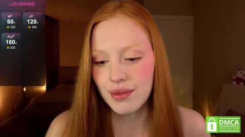 Snapshot of lulu_moons chatting on March 22, 2026, 5:38 pm Lulu online show from March 22, 2026, 5:38 pm
