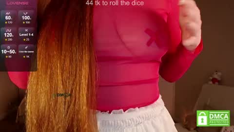 Snapshot of lulu_moons chatting on April 29, 2026, 4:33 pm Lulu online show from April 29, 2026, 4:33 pm