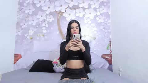 LULU online show from July 4, 2026, 3:18 pm