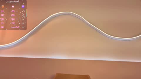 Snapshot of luluwonder_ chatting on January 15, 2026, 7:28 pm Lulu online show from January 15, 2026, 7:28 pm