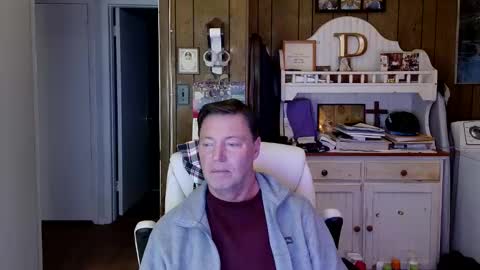 Snapshot of lumbercumer chatting on January 18, 2025, 11:43 am lumbercumer online show from January 18, 2025, 11:43 am