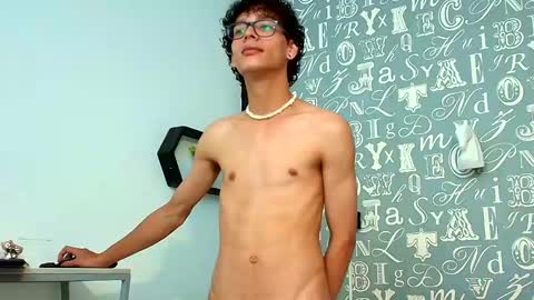 Vanity ErosX online show from February 6, 2025, 6:18 am