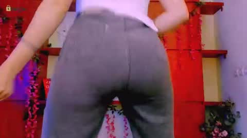 Sweet Lumi online show from July 18, 2026, 7:34 am