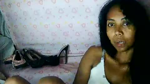 Snapshot of luna019 chatting on November 24, 2025, 4:18 pm Luna online show from November 24, 2025, 4:18 pm