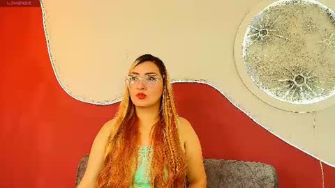 luna__velvet online show from July 21, 2026, 1:02 pm