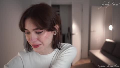 Snapshot of luna_ai chatting on December 6, 2024, 9:57 pm Just call me Lu online show from December 6, 2024, 9:57 pm