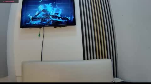 Snapshot of luna_and_banji chatting on November 11, 2025, 1:16 am luna and banji online show from November 11, 2025, 1:16 am