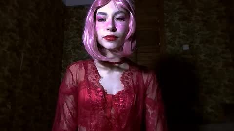 Snapshot of luna_aveline chatting on December 2, 2025, 9:47 am Luna Aveline online show from December 2, 2025, 9:47 am