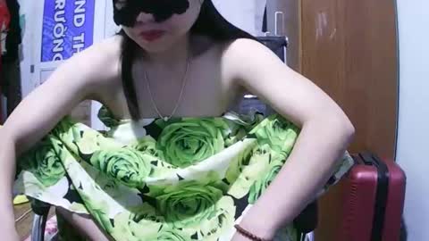 Snapshot of luna_beauty25 chatting on May 21, 2026, 10:28 pm luna_beauty25 online show from May 21, 2026, 10:28 pm