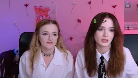 luna_berryy online show from May 26, 2026, 7:21 pm