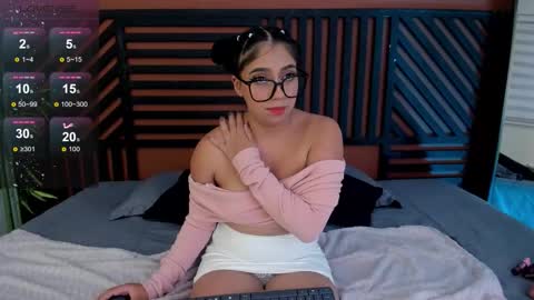 Snapshot of luna_cute14 chatting on February 9, 2026, 8:02 pm luna_cute14 online show from February 9, 2026, 8:02 pm