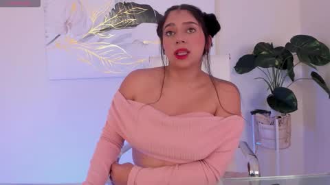 Snapshot of luna_cute14 chatting on February 26, 2026, 8:08 pm luna_cute14 online show from February 26, 2026, 8:08 pm