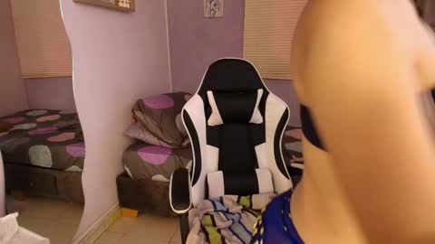 Snapshot of luna_desiree chatting on March 6, 2026, 9:22 pm luna_desiree online show from March 6, 2026, 9:22 pm