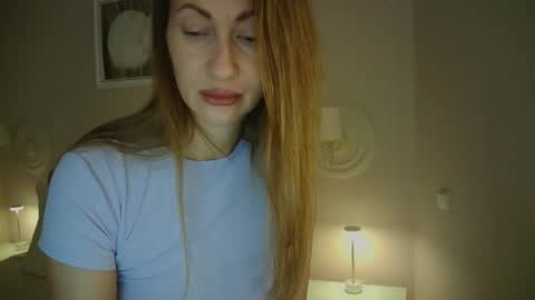 Snapshot of luna_hoti chatting on October 14, 2025, 12:55 am luna_hoti online show from October 14, 2025, 12:55 am