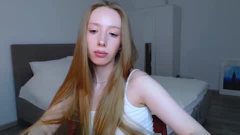 Luna online show from December 12, 2024, 3:10 am