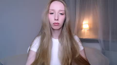 Snapshot of luna_insanity chatting on June 12, 2026, 10:52 pm Luna online show from June 12, 2026, 10:52 pm