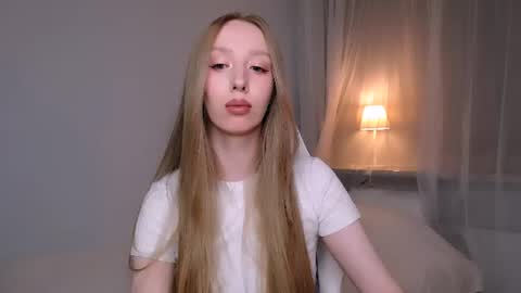 Snapshot of luna_insanity chatting on July 17, 2026, 10:36 pm Luna online show from July 17, 2026, 10:36 pm
