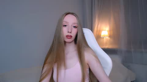 Snapshot of luna_insanity chatting on July 26, 2026, 10:49 pm Luna online show from July 26, 2026, 10:49 pm