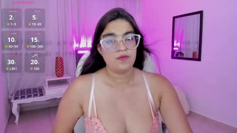 Luna online show from May 23, 2026, 7:07 pm