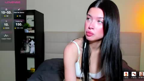 Snapshot of luna_lips chatting on May 19, 2026, 12:49 am Hi everyone my name is Tina online show from May 19, 2026, 12:49 am