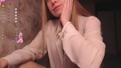 Luna online show from April 3, 2026, 12:36 pm