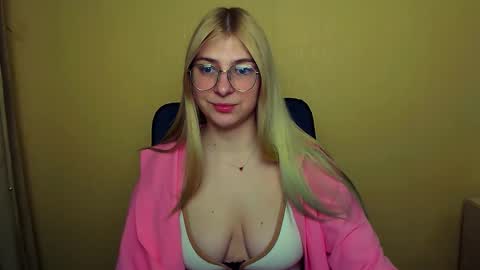 Luna online show from February 1, 2025, 8:29 am