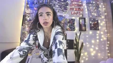 LUNA MCCOY online show from February 17, 2025, 3:58 am