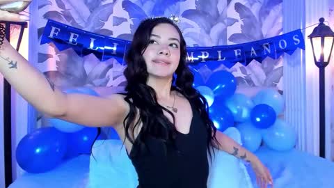 Luna Morgan online show from September 17, 2025, 1:07 am