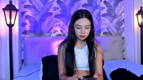 Luna Morgan online show from September 25, 2025, 3:43 am