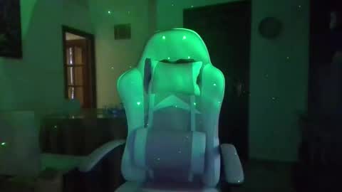 Snapshot of luna_perversa11 chatting on February 27, 2026, 8:31 pm Luna online show from February 27, 2026, 8:31 pm