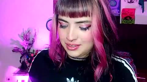 MISS LUNA  online show from December 2, 2024, 10:01 pm