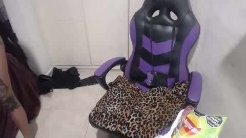 Snapshot of luna_rosita chatting on January 2, 2025, 10:16 am Luna online show from January 2, 2025, 10:16 am