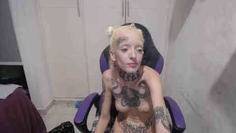 Snapshot of luna_rosita chatting on January 31, 2025, 4:58 am Luna online show from January 31, 2025, 4:58 am