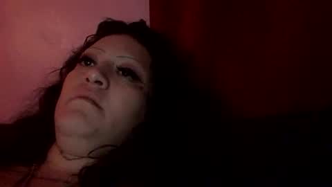 Snapshot of luna_tristeza chatting on December 18, 2025, 6:19 am luna_tristeza online show from December 18, 2025, 6:19 am