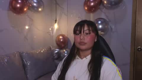 luna_violett_ online show from July 28, 2026, 8:12 pm